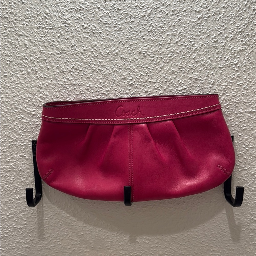 Vintage Coach Hot Pink Leather Clutch